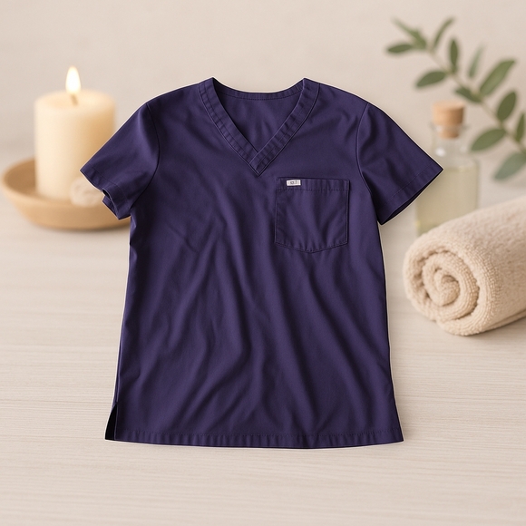 Figs PO#2197 Scrub Top Size L - Picture 1 of 2